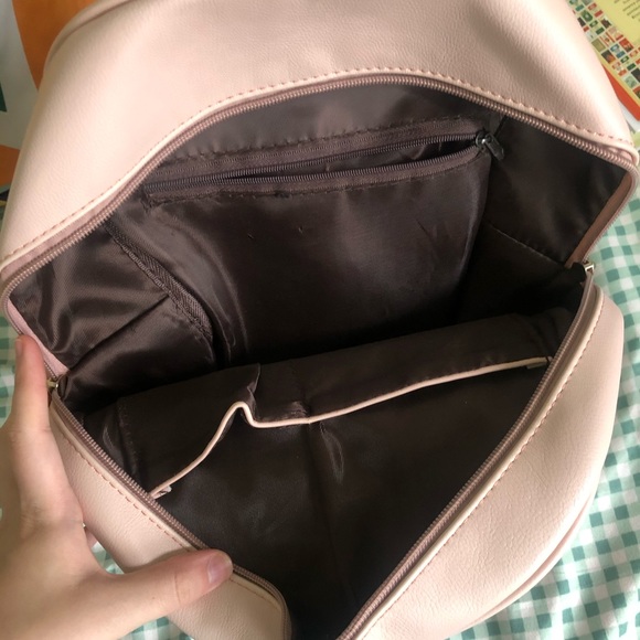 Baby pink faux leather mini backpack - Picture 3 of 3